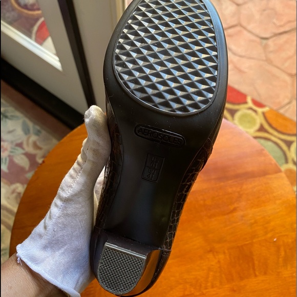 ♥️ AEROSOL BROWN HEELS WITH ALLIGATOR SKIN DESIGN,LIGHTWEIGHT& FLEXIBLE HEELS - Picture 6 of 8